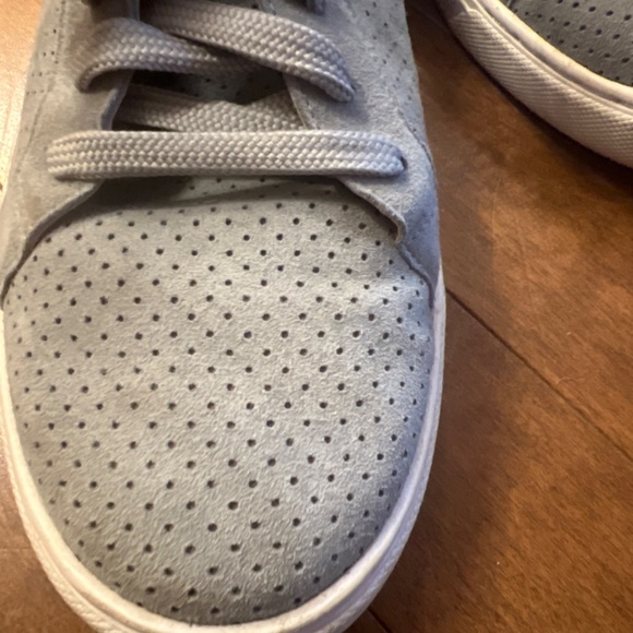 Light grey leather sneakers - Picture 4 of 4